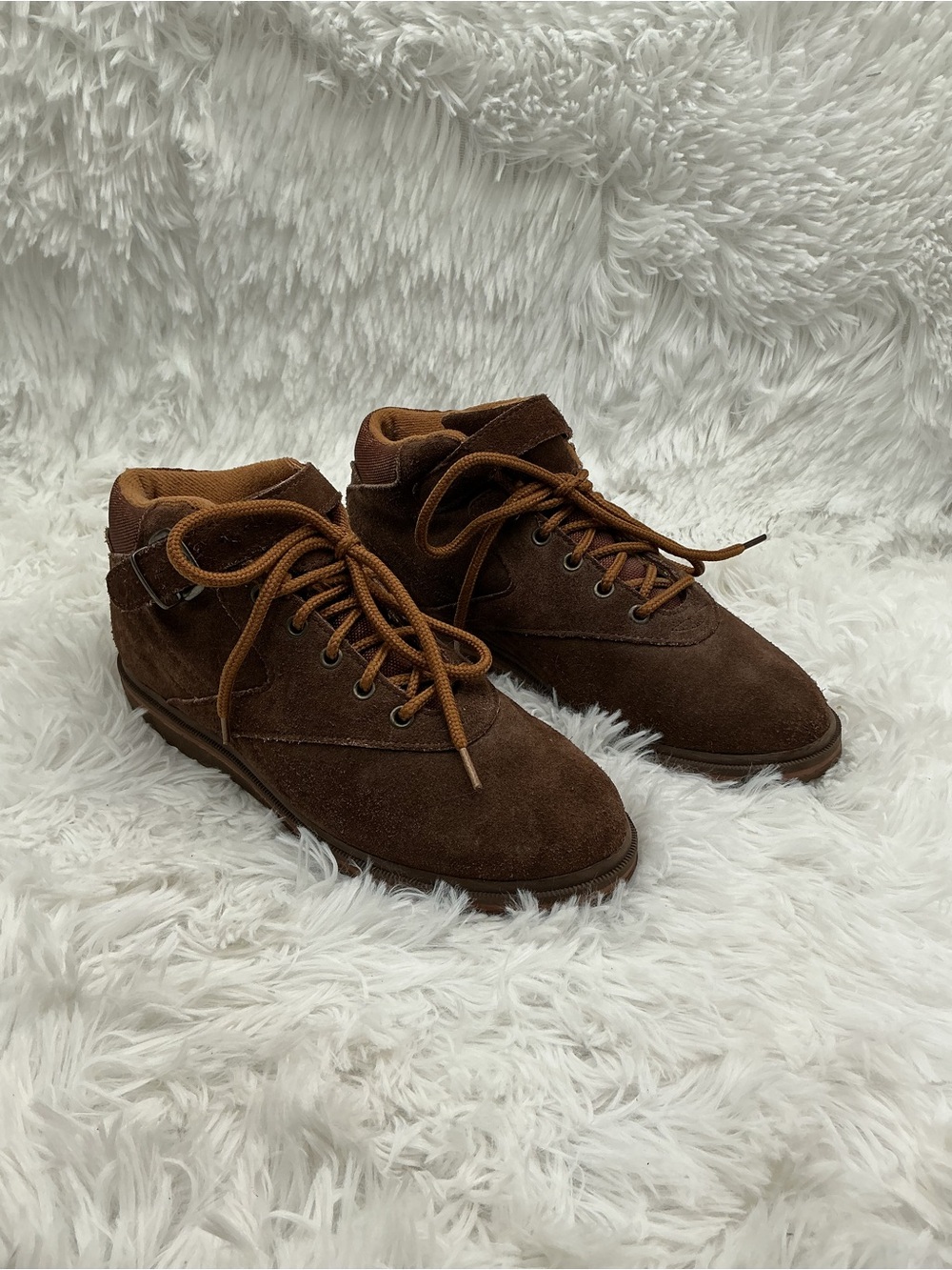 Kicks 90’s/Y2K Ankle Shoes Size 6.5 Brown Suede Leather Lace Up & Buckle